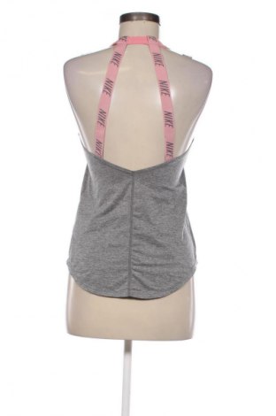 Női póló Nike, Méret XS, Szín Sokszínű, Ár 8 149 Ft