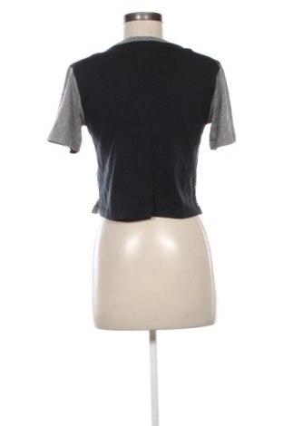 Damen T-Shirt Nike, Größe XS, Farbe Grau, Preis € 23,99