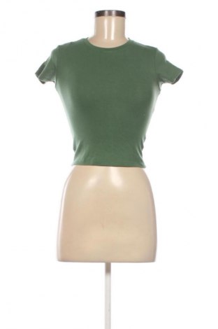 Női póló Pull&Bear, Méret S, Szín Zöld, Ár 3 420 Ft