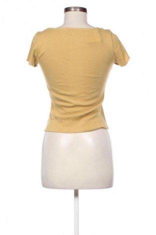 Tricou de femei Unbranded, Mărime M, Culoare Galben, Preț 44,74 Lei