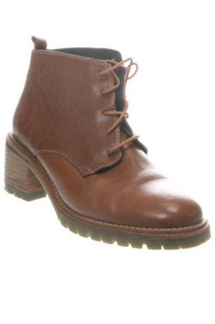 Botine de damă ASOS, Mărime 39, Culoare Bej, Preț 197,11 Lei