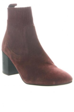 Botine de damă ASOS, Mărime 39, Culoare Roșu, Preț 227,99 Lei
