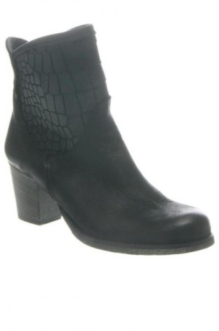 Damen Stiefeletten Alesya, Größe 36, Farbe Mehrfarbig, Preis 135,55 €