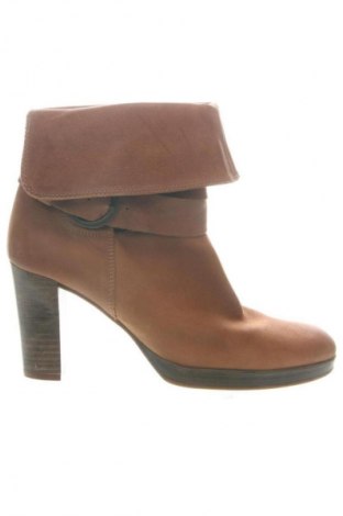 Dámské boty  Clarks, Velikost 35, Barva Hnědá, Cena  2 737,00 Kč