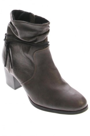 Дамски боти Jane Klain, Размер 40, Цвят Кафяв, Цена 68,99 лв.