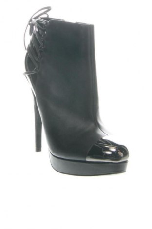Botine de damă Just Cavalli, Mărime 39, Culoare Negru, Preț 1.102,63 Lei