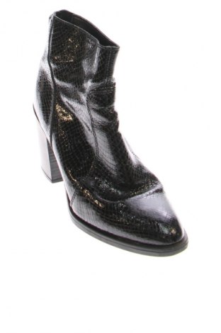 Γυναικεία μποτάκια Kurt Geiger, Μέγεθος 37, Χρώμα Μαύρο, Τιμή 110,49 €