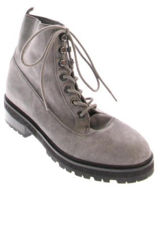 Botine de damă Tamaris, Mărime 39, Culoare Gri, Preț 274,99 Lei