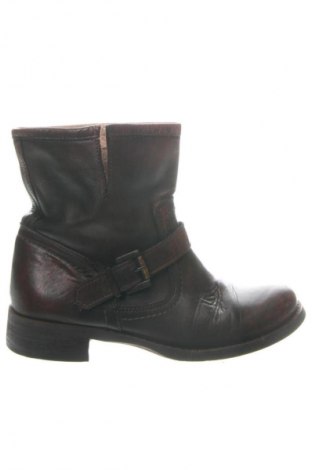 Botine de damă Unbranded, Mărime 36, Culoare Maro, Preț 387,50 Lei