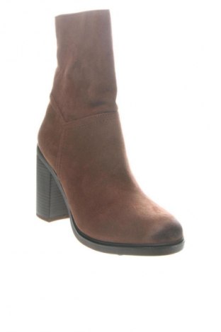 Botine de damă Unbranded, Mărime 38, Culoare Maro, Preț 131,99 Lei