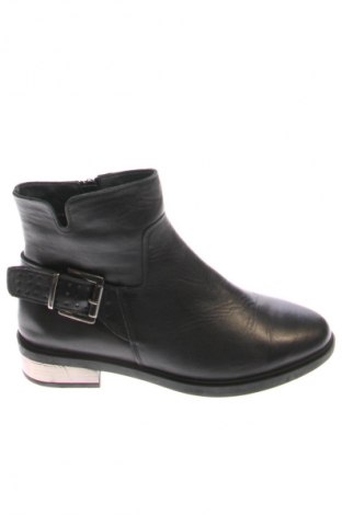 Botine de damă Unbranded, Mărime 37, Culoare Negru, Preț 247,99 Lei