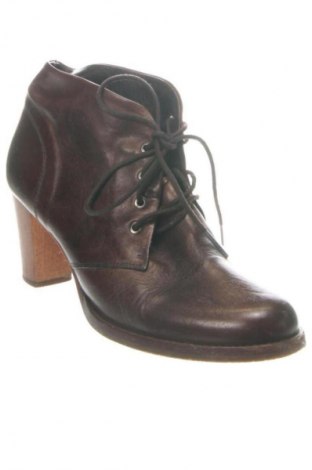 Botine de damă ZINDA, Mărime 38, Culoare Maro, Preț 358,79 Lei
