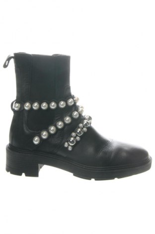 Damen Stiefeletten Zara, Größe 38, Farbe Schwarz, Preis 38,71 €