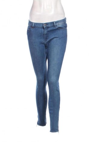 Blugi de femei BOSS, Mărime M, Culoare Albastru, Preț 151,46 Lei