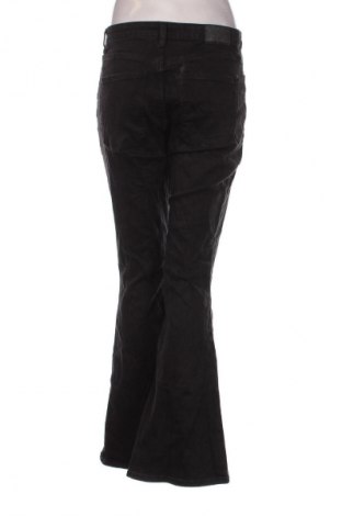 Blugi de femei Bershka, Mărime M, Culoare Negru, Preț 71,99 Lei