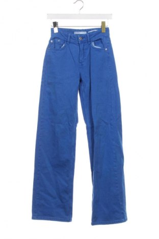Női farmernadrág Bershka, Méret XXS, Szín Kék, Ár 5 776 Ft