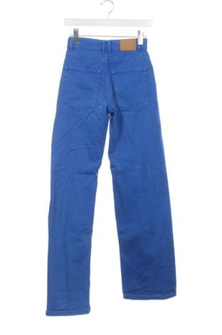 Női farmernadrág Bershka, Méret XXS, Szín Kék, Ár 5 776 Ft