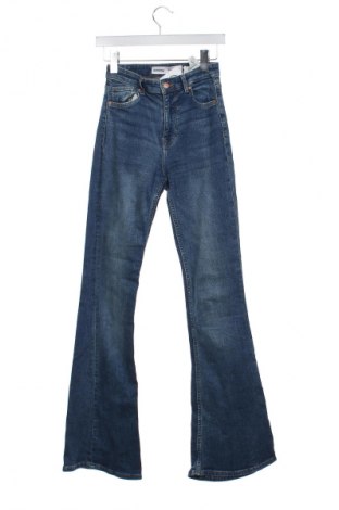 Damen Jeans Bershka, Größe XS, Farbe Blau, Preis € 14,83