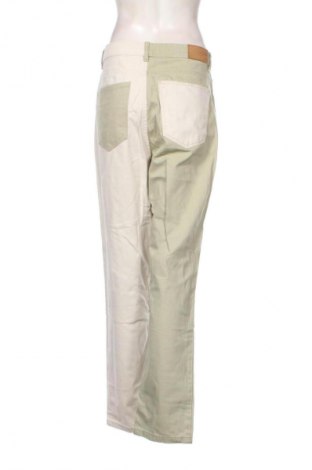 Damen Jeans Bershka, Größe L, Farbe Mehrfarbig, Preis € 9,99