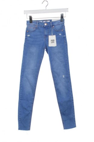 Dámske džínsy  Bershka, Veľkosť XXS, Farba Modrá, Cena  24,00 €