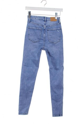 Női farmernadrág Bershka, Méret S, Szín Kék, Ár 5 800 Ft