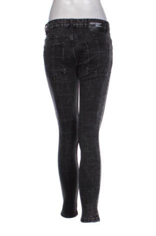 Damen Jeans Bershka, Größe M, Farbe Schwarz, Preis € 14,77