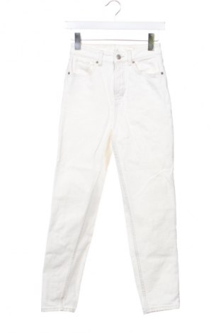 Damskie jeansy C&A, Rozmiar XS, Kolor Biały, Cena 66,39 zł