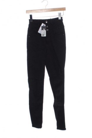 Női farmernadrág Guess, Méret XS, Szín Fekete, Ár 34 616 Ft