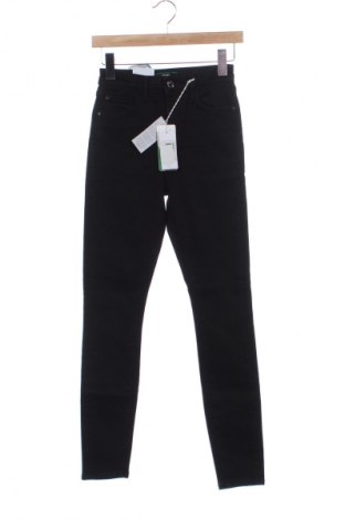 Női farmernadrág Guess, Méret XS, Szín Fekete, Ár 34 377 Ft