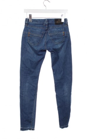 Blugi de femei Herrlicher, Mărime XS, Culoare Albastru, Preț 196,89 Lei