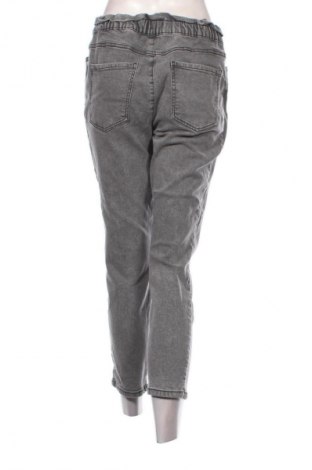 Damen Jeans LC Waikiki, Größe M, Farbe Grau, Preis 12,99 €