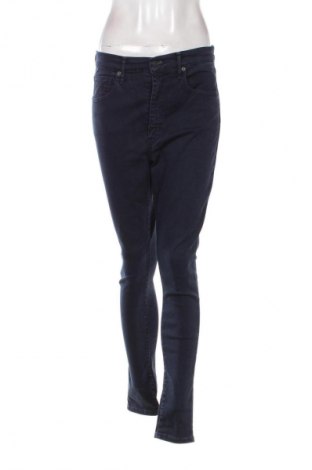 Damskie jeansy Levi's, Rozmiar L, Kolor Niebieski, Cena 145,99 zł