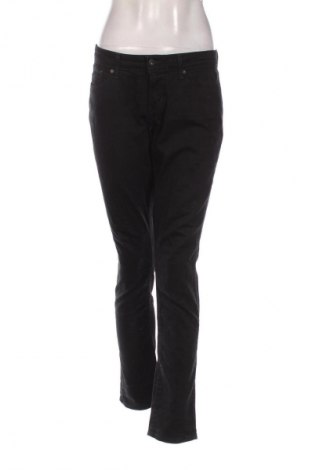 Női farmernadrág Levi's, Méret XL, Szín Fekete, Ár 15 000 Ft