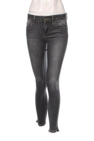 Damen Jeans Liu Jo, Größe S, Farbe Grau, Preis 52,69 €