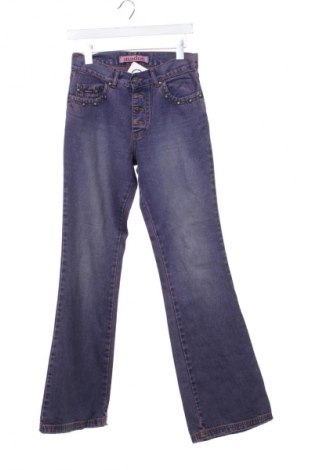 Damskie jeansy Madoc, Rozmiar M, Kolor Fioletowy, Cena 94,25 zł