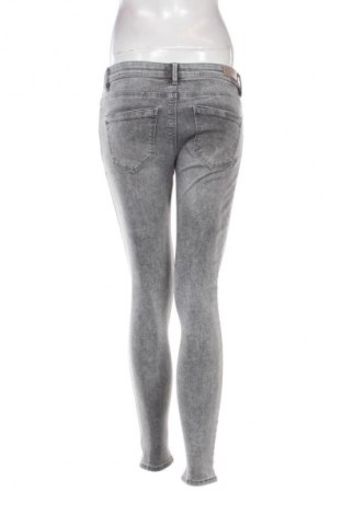 Blugi de femei ONLY, Mărime M, Culoare Gri, Preț 47,19 Lei