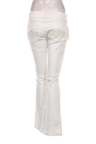 Damskie jeansy ONLY, Rozmiar M, Kolor Biały, Cena 78,16 zł