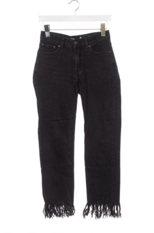 Női farmernadrág Pull&Bear, Méret XS, Szín Fekete, Ár 7 022 Ft
