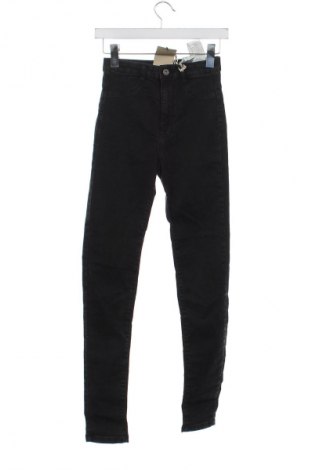 Damskie jeansy Pull&Bear, Rozmiar S, Kolor Szary, Cena 105,70 zł