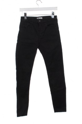 Dámské džíny  Pull&Bear, Velikost S, Barva Černá, Cena  367,00 Kč