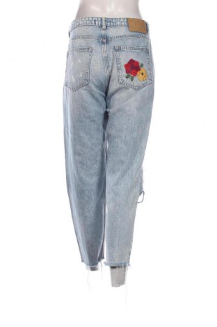 Damskie jeansy Pull&Bear, Rozmiar M, Kolor Niebieski, Cena 66,67 zł