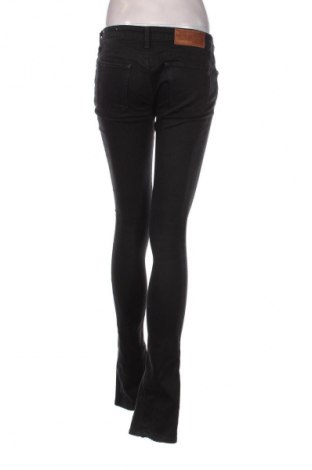 Blugi de femei Replay, Mărime M, Culoare Negru, Preț 234,67 Lei