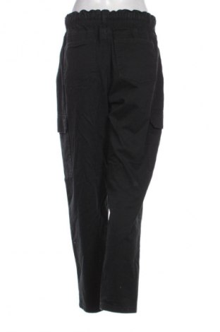 Damskie jeansy Sinsay, Rozmiar M, Kolor Czarny, Cena 40,99 zł