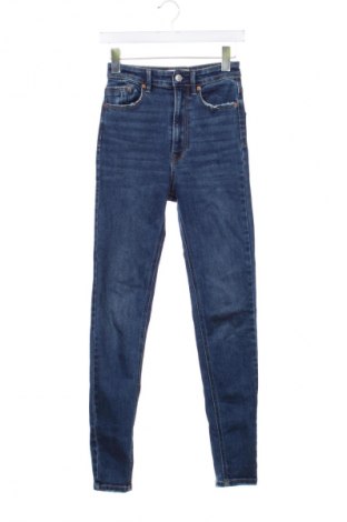 Damen Jeans Stradivarius, Größe S, Farbe Blau, Preis € 14,83