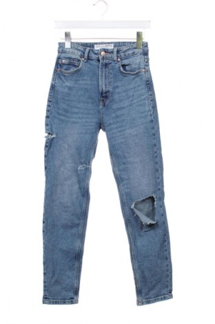 Damskie jeansy Stradivarius, Rozmiar S, Kolor Niebieski, Cena 43,99 zł