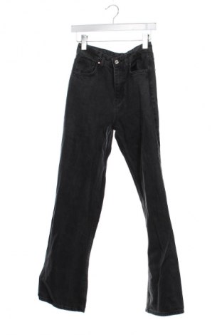 Damen Jeans Trendyol, Größe M, Farbe Schwarz, Preis 20,99 €