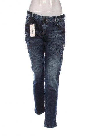 Damskie jeansy Unbranded, Rozmiar M, Kolor Kolorowy, Cena 105,75 zł