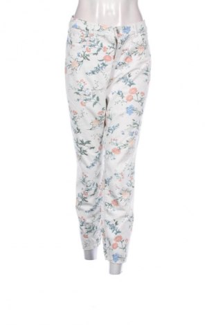 Blugi de femei Yessica, Mărime L, Culoare Multicolor, Preț 76,32 Lei