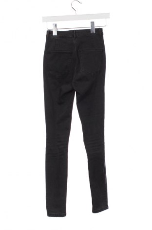 Blugi de femei Zara, Mărime S, Culoare Negru, Preț 43,99 Lei