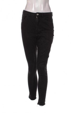 Damskie jeansy Zara, Rozmiar M, Kolor Czarny, Cena 33,99 zł